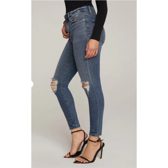 GOOD AMERICAN NWT Good Legs Crop Distressed Jean in Blue261 // 0 - Picture 14 of 14